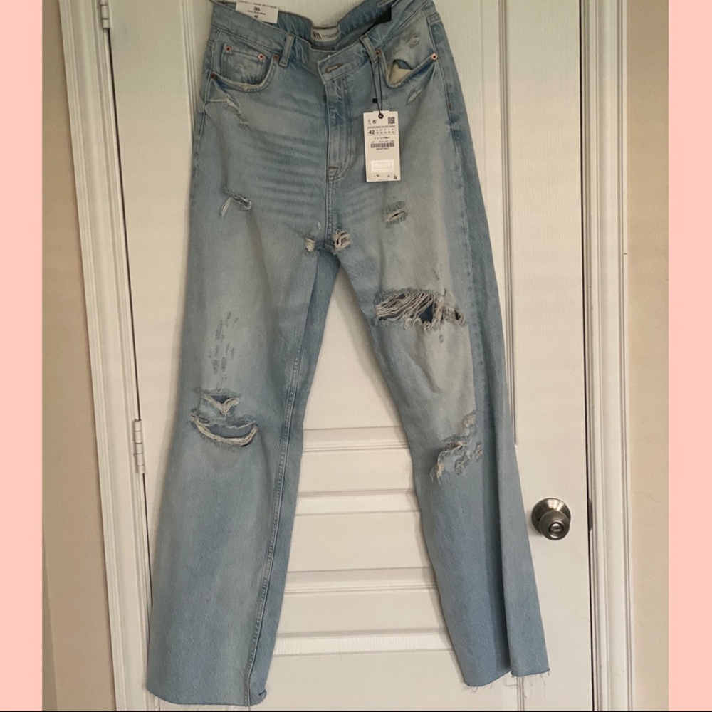 Zara 90’s Distressed Jeans